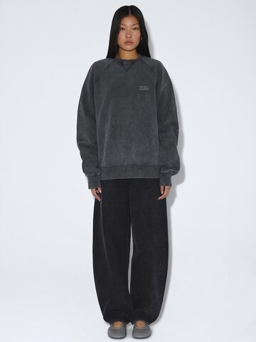 Dr. Denim Sweatshirt 'Andie Sweater'‌‌‌‌‌‌‌‌ in Grau