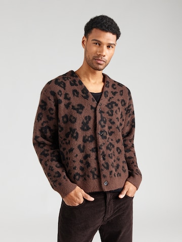 Abercrombie & Fitch - Cárdigan en marrón: frente