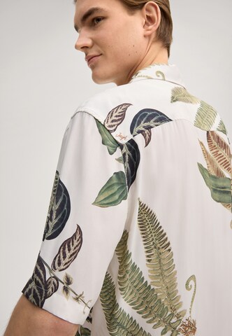 JOOP! Comfort fit Button Up Shirt 'Kawai' in White