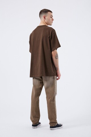 Dr. Denim T-Shirt 'Tatum' in Braun