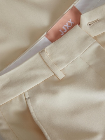 JJXX Regular Trousers with creases 'Mary' in Beige