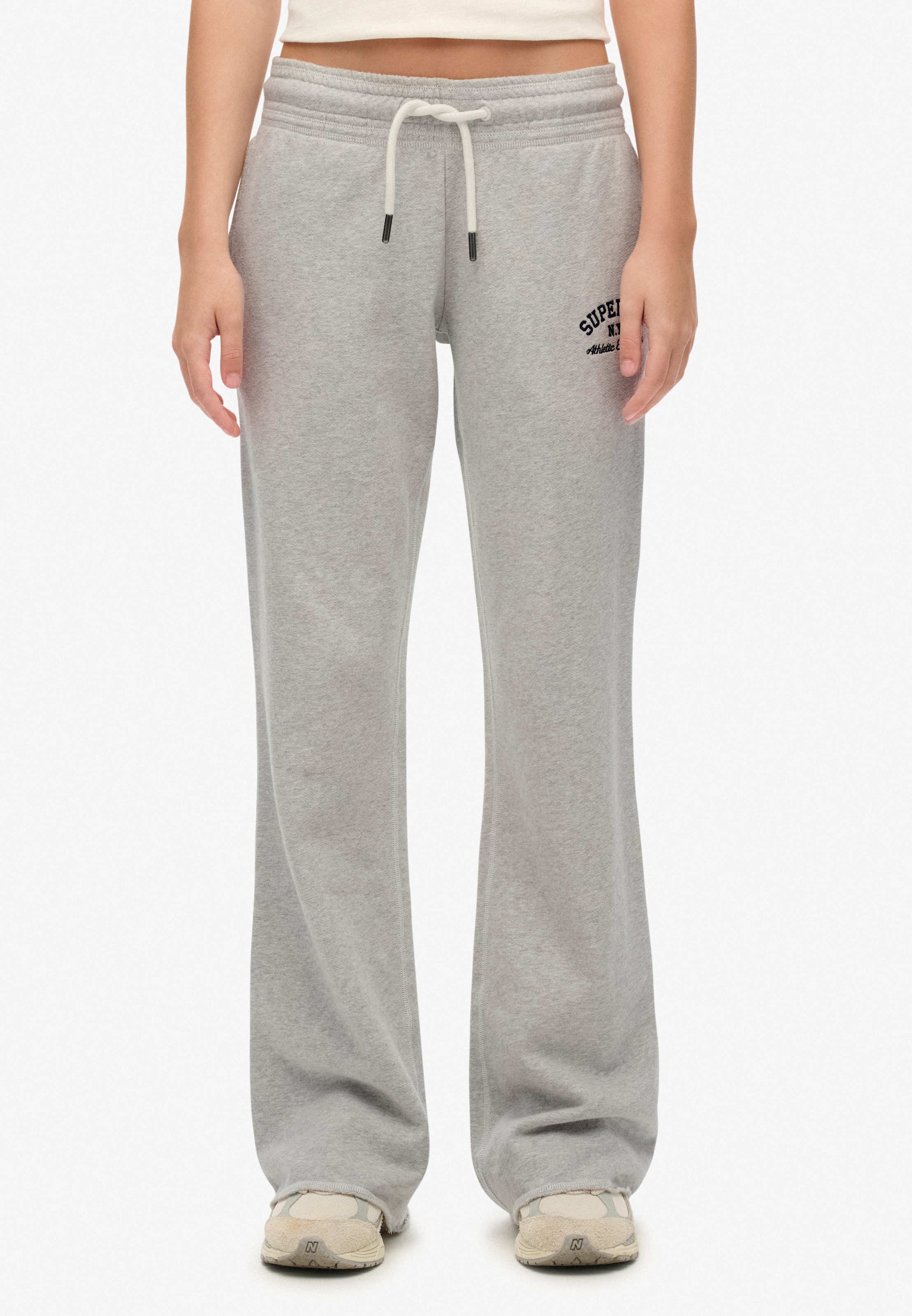 Superdry & Co Flared Broek in Grijs: voorkant