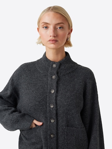 Sweat-shirt BRAVE SOUL en gris