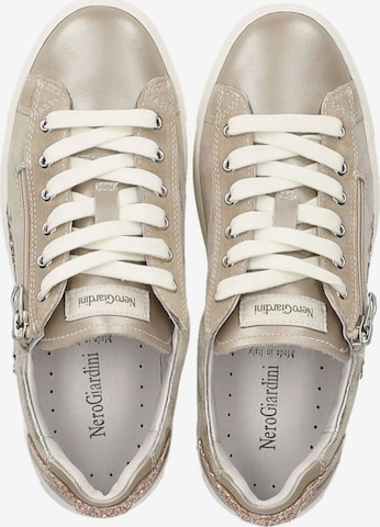 Nero Giardini Sneakers laag in Beige