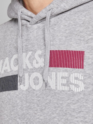 Felpa di JACK & JONES in grigio