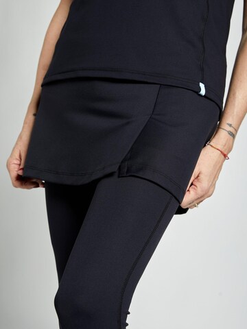 SPORTKIND Sportrok '2-in-1 Skirt with Long Leggings / Skapri' in Zwart