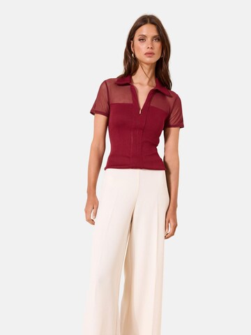 Lipsy Тениска в червено: отпред