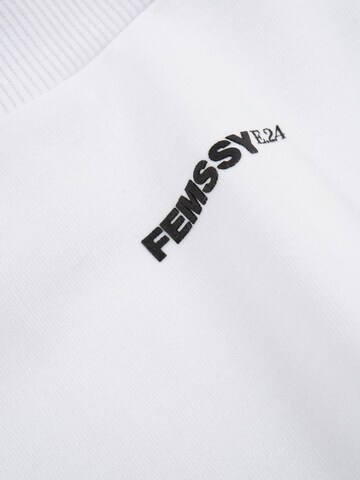 T-shirt 'EDGE' FEMSSY en blanc