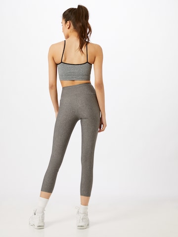 UNDER ARMOUR Skinny Sporthose in Grau