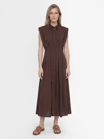 Robe-chemise Ambiance en marron : devant