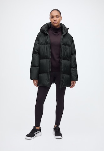 4F Outdoor jacket in Black