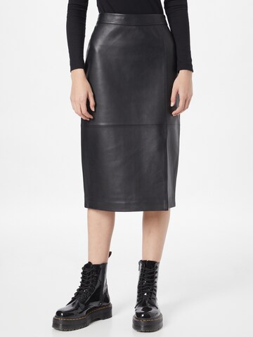 Calvin Klein Skirt in Black: front