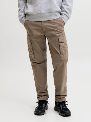 JACK & JONES Regular Cargo trousers in Brown: front