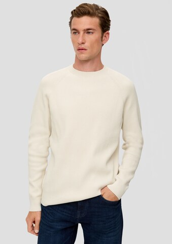 s.Oliver Sweater in Beige: front