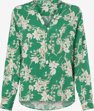 Marie Lund Blouse in Green: front