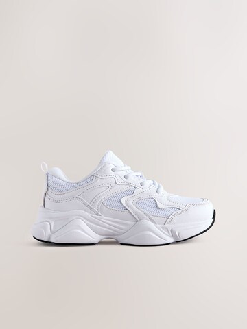 Next Кроссовки в Белый