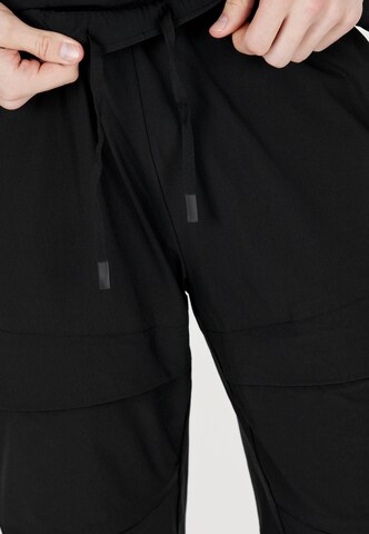 Virtus Regular Workout Pants 'Force' in Black