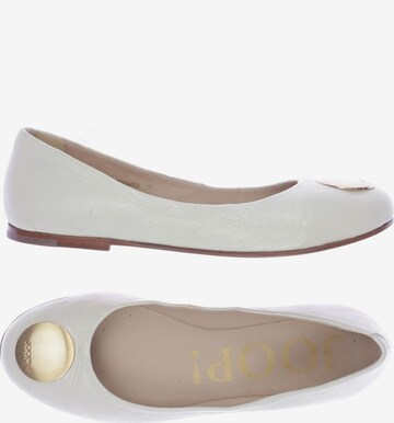 JOOP! Flats & Loafers in 38 in White: front