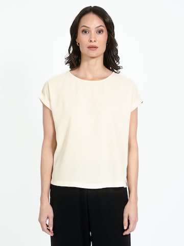 Jascha Stockholm Blouse in White: front