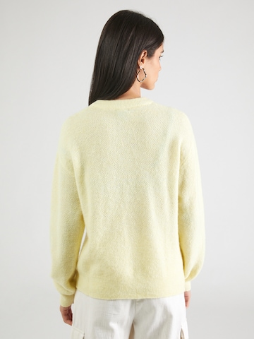 Pullover 'Britta' di Lindex in giallo