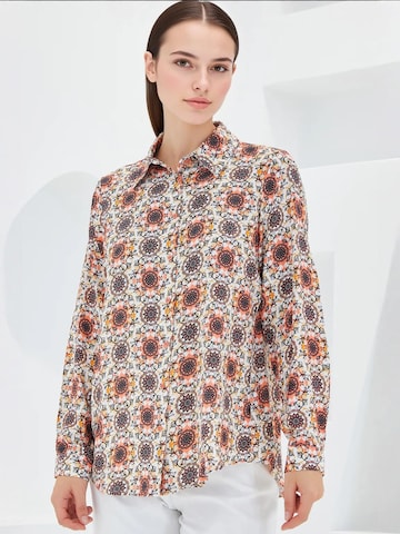 Chemisier Bigdart en orange : devant