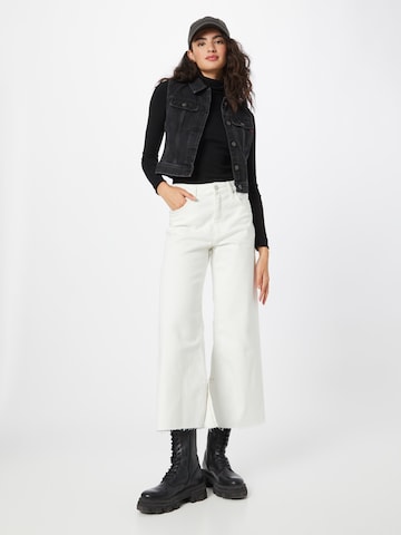 Wide Leg Jean Mavi en blanc