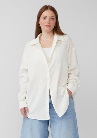 Chemisier QS en beige : devant