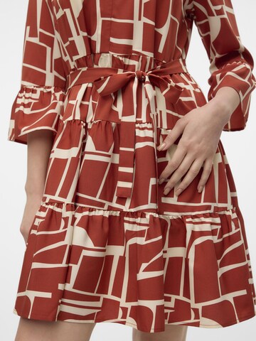 VERO MODA Kjole 'ZERA' i brun