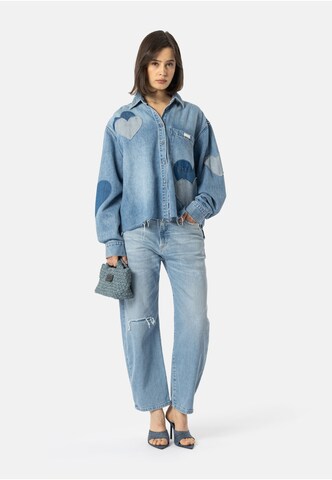 Baggy Jeans 'Yoana' di Elias Rumelis in blu