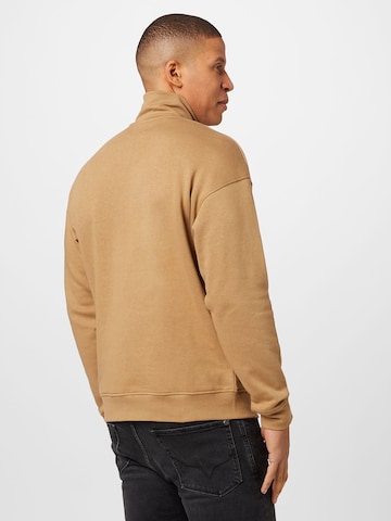 JACK & JONES - Sweatshirt 'Brink' em castanho