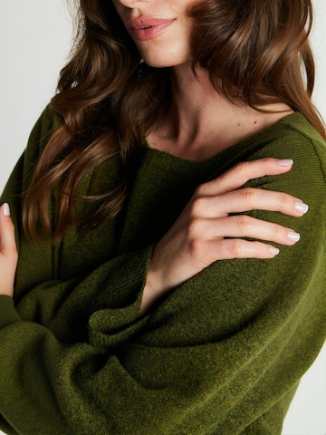 RUE de FEMME - Pullover ' Julla ' em verde