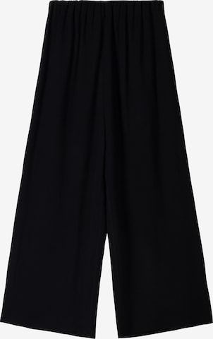 Bershka Панталон в черно: отпред