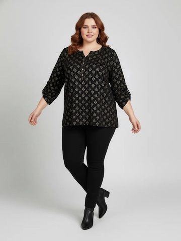 Shape Of You Bluse in Schwarz: Vorderseite