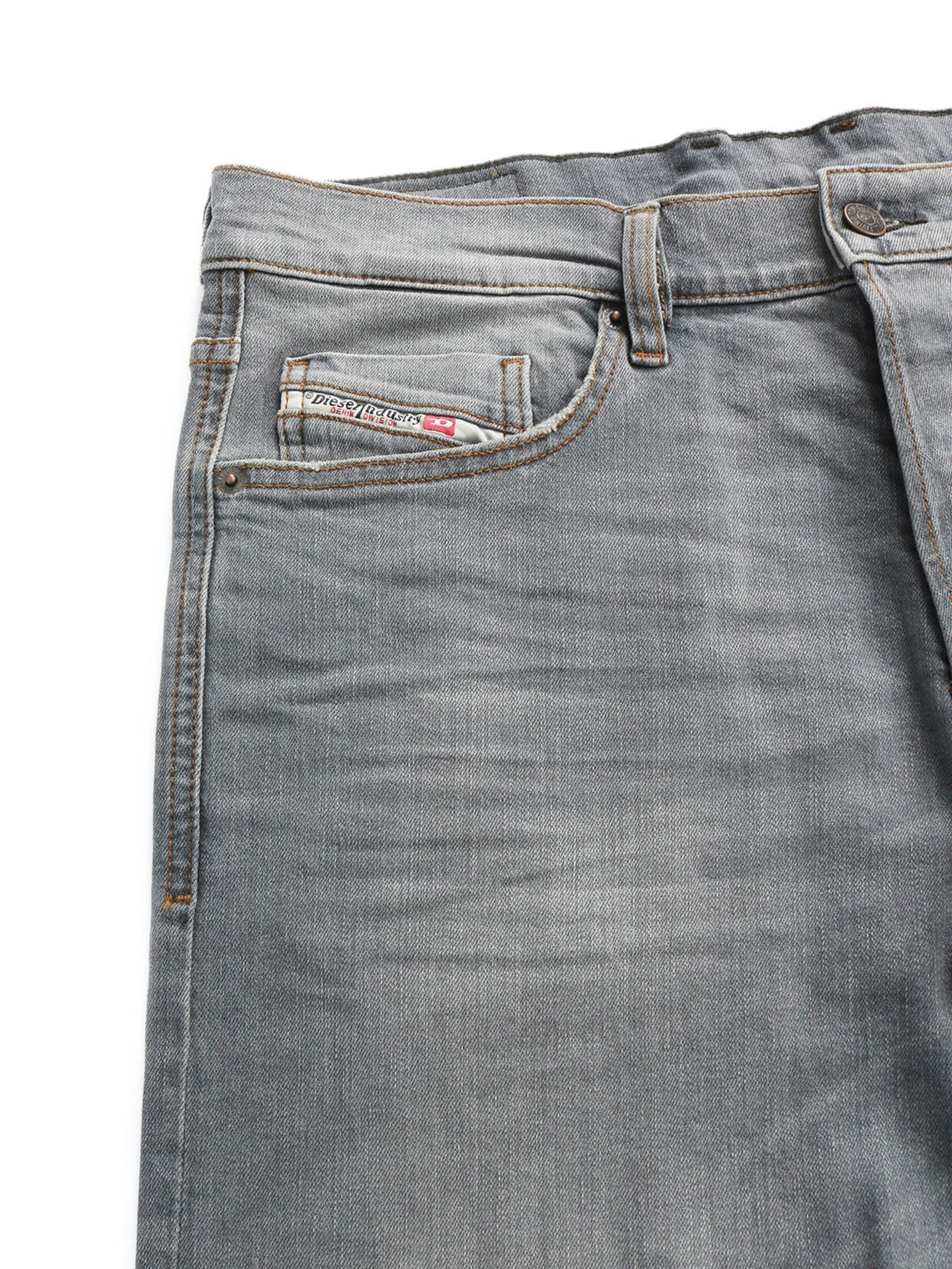 DIESEL Slimfit Jeans 'Tepphar-X'‌‌‌‌‌‌‌‌ in Grau