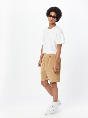 Revolution Regular Shorts in Braun