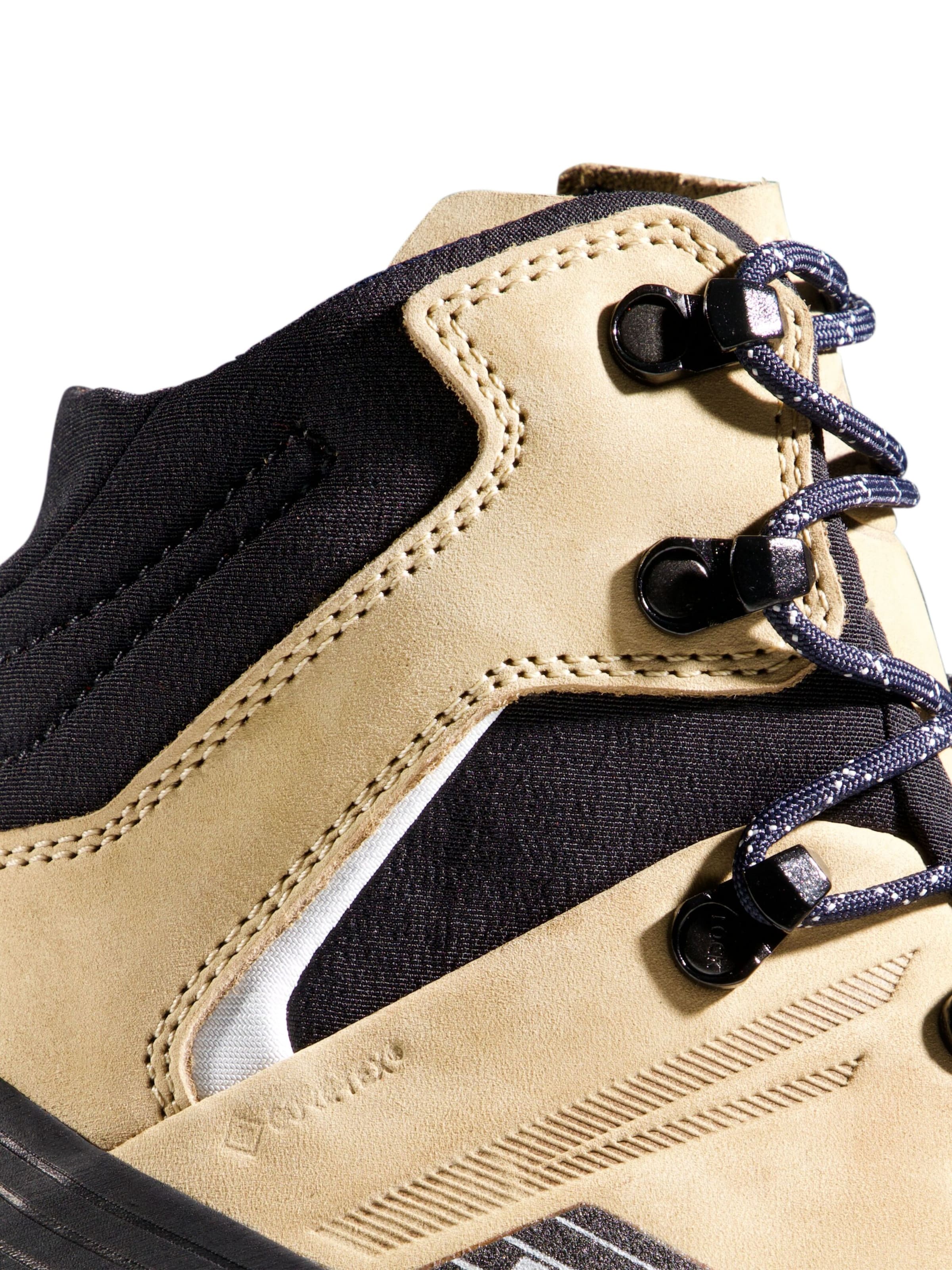 MAMMUT Boots 'Kento Guide II' in Beige