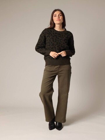 Pull-over 'Nawa' Deeluxe en vert : devant