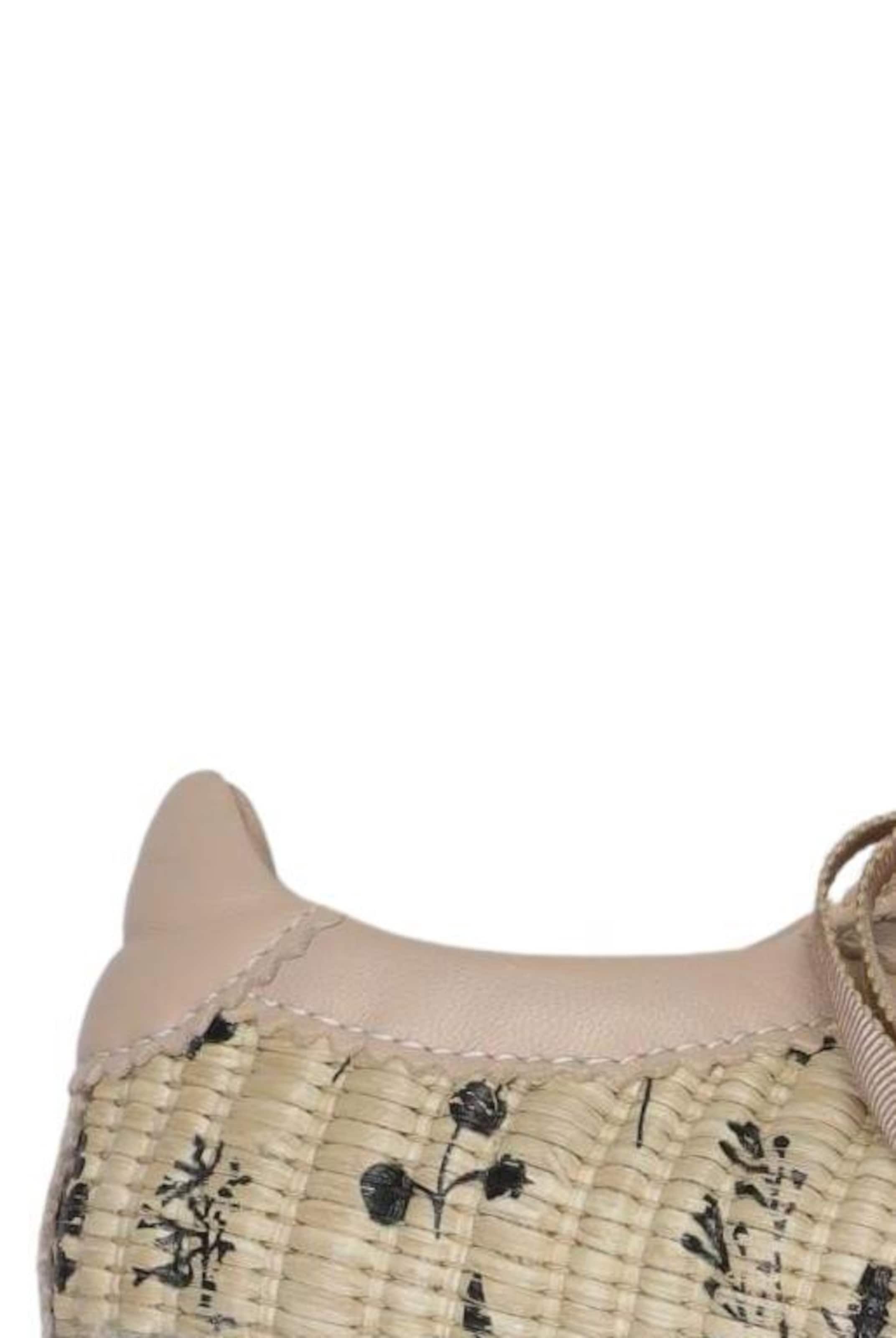 AGL Attilio Giusti Leombruni Sneakers & Trainers in 36 in Beige