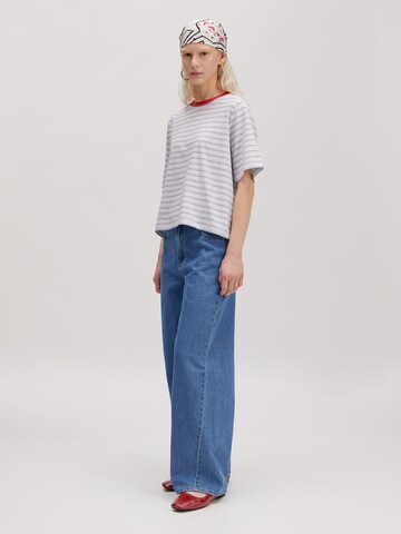 EDITED Shirt 'Nola' in Blau