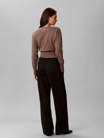 Calvin Klein Regular Pleat-Front Pants in Black