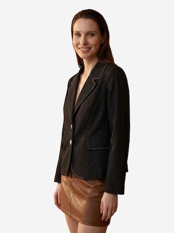 Blazer di My fashion in nero