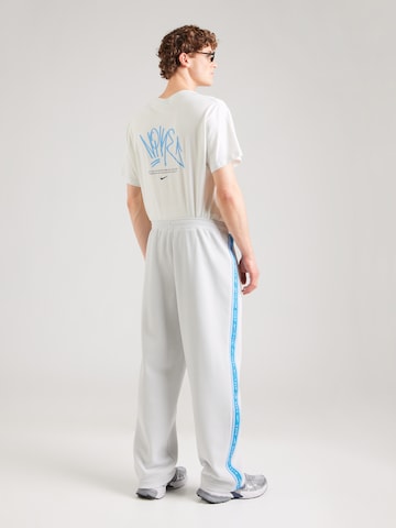 Nike Sportswear - Loosefit Calças em branco