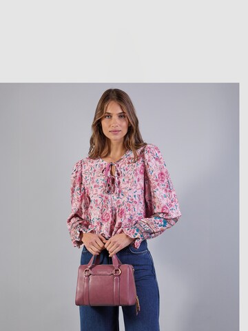 The Bridge Shoulder Bag in Pink