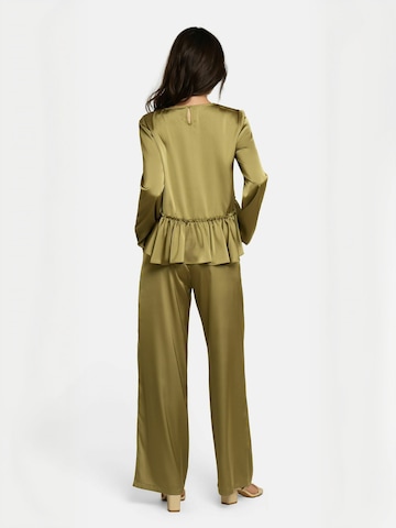 Liberte Essentiel - Top ' FIE ' en verde: atrás