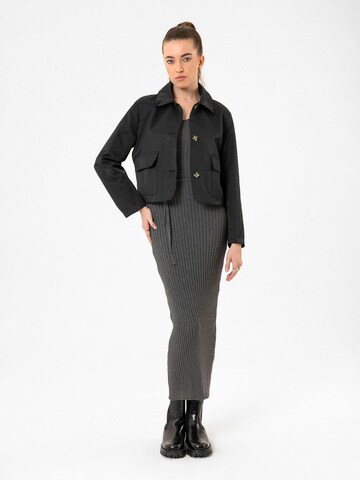 Veste mi-saison Antioch en noir