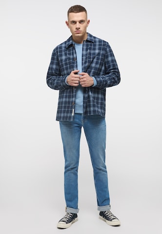 MUSTANG Comfort fit Button Up Shirt in Blue