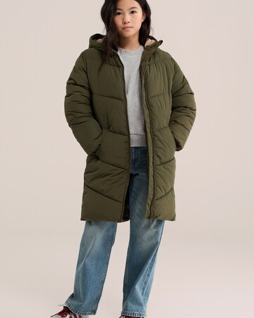 WE Fashion Winter Jacket in Green: front