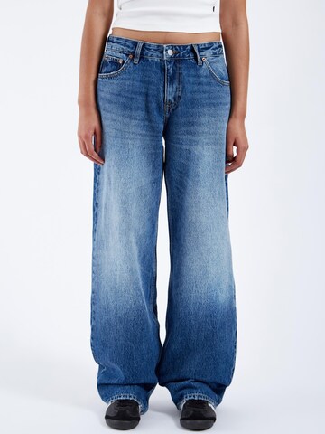 Dr. Denim Loosefit Jeans 'Hill Low Relaxed Jeans' in Blauw: voorkant