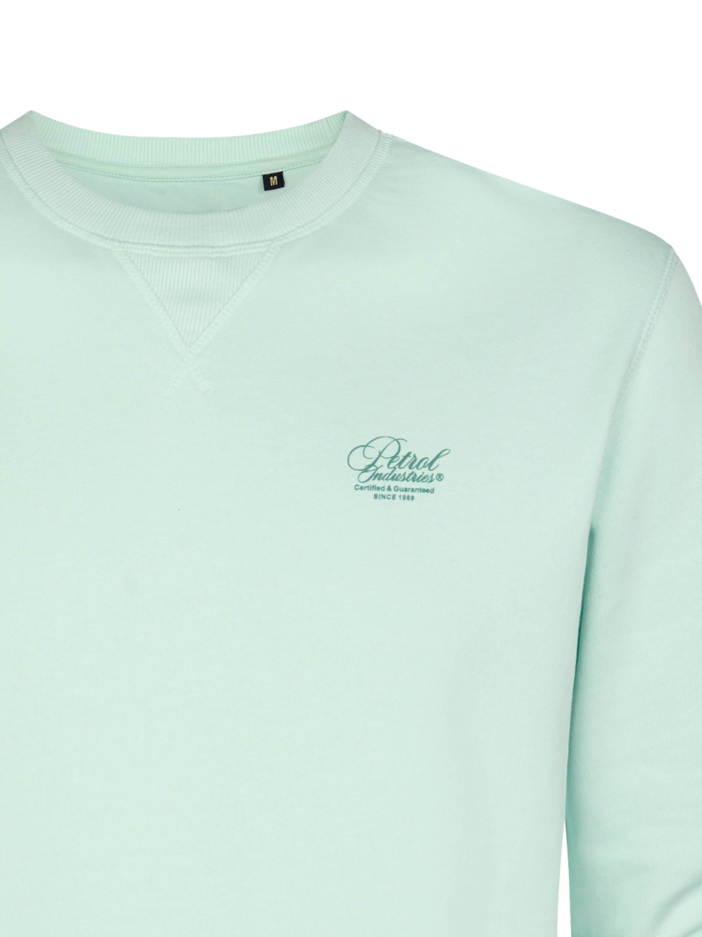 Petrol Industries Sweatshirt in Green