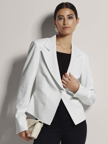 Blazer MADELEINE en blanc : devant